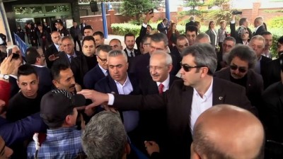 gaziler - Kılıçdaroğlu, Şehit Aileleri Malulleri Dayanışma ve Yardımlaşma Derneği'ni ziyaret etti - ADANA  Videosu