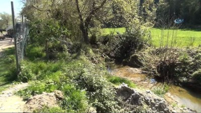 icme suyu -  Muhtarın domuz çiftliği isyanı Videosu