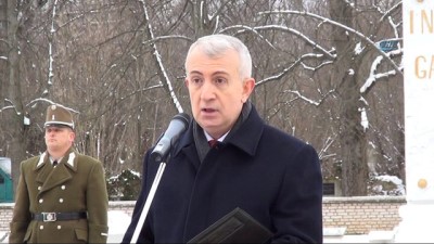 mihenk tasi -  - Türk şehitleri Budapeşte'de askeri törenle anıldı Videosu