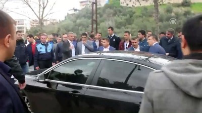 polis mudahale - Adana'da belediye ekipleri arasında arbede (2) Videosu