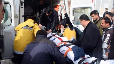 yolcu minibusu - Bitlis'te minibüs şarampole devrildi: 2 ölü, 8 yaralı Videosu