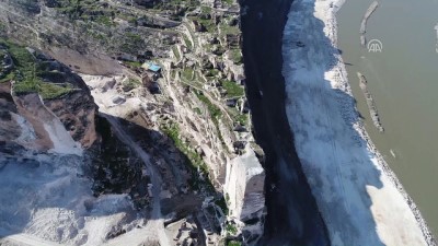 baraj golu - Hasankeyf'teki tarihi yapıların güçlendirilmesi için 180 milyon lira bütçe (1) - BATMAN  Videosu