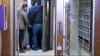 madde bagimlisi -  Kartal'da anne ve babasını öldüren şahıs, sinir hastalıkları hastanesinde yakalandı  Videosu