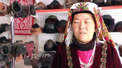 is makinesi - Kırgız Türklerince üretilen 'börkler'e talep arttı - VAN  Videosu