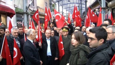 kapali carsi -  Tarihi Çarşı’da esnaflar Mehmetçik için dua etti  Videosu