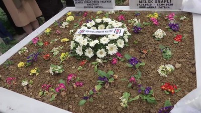 anma toreni - Beşiktaş kurucularını andı - İSTANBUL  Videosu