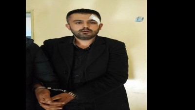 polis araci -  Şüpheliyi kovalayan polis aracı takla attı: 2 polis yaralı  Videosu