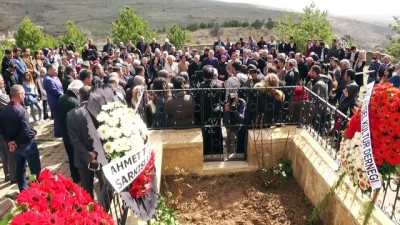 kisla - Aşık Veysel mezarı başında anıldı (1) - SİVAS  Videosu