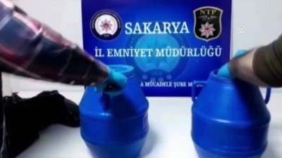 yolcu otobusu - Peynir bidonunda uyuşturucu ele geçirildi - SAKARYA  Videosu