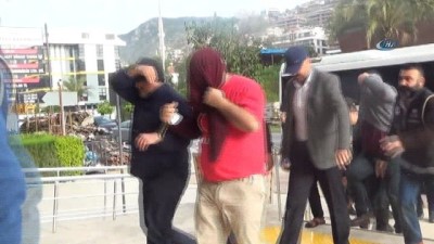 adli kontrol -  Alanya’da 17 tefeci şüphelisi adliyede  Videosu
