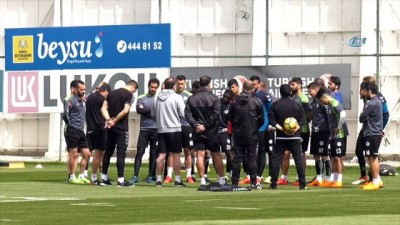 Atiker Konyaspor’da Osmanlıspor maçı hazırlıkları devam etti