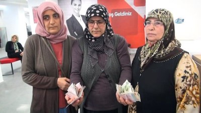ayla celik -  Ayşe teyze biriktirdiği Umre parasını Mehmetçiğe bağışladı  Videosu