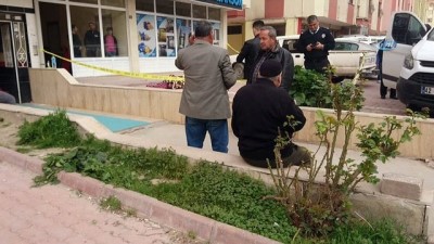  Konya'da 4. kattan pencereden düşen kadın hayatını kaybetti 