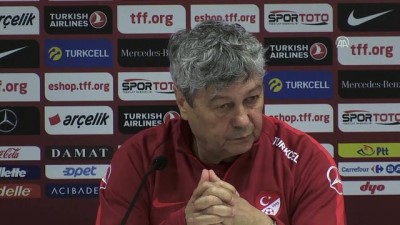Lucescu: 'Aynı yaş grubunda 6 veya 8 yıl beraber oynayacak bir ekip kurmak istiyoruz' - ANTALYA