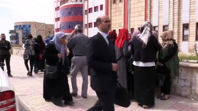 Musul Üniversitesi öğrencileri tüm zorluklara rağmen eğitimlerine devam ediyor - MUSUL 
