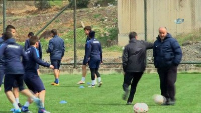 eski futbolcu -  Orhan Kaynak: 'Trabzonspor, altyapıyı ekonomik kaynağa çevirmeli'  Videosu