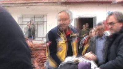 genc kiz -  Genç kızın kendisini av tüfeğiyle vurduğu iddiası  Videosu