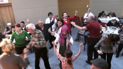 saglik hizmeti - 'Mutlu şehir' Sinop'un yaşlıları da mutlu Videosu