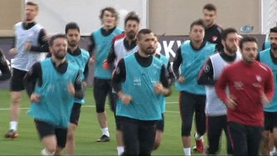 lucescu - Milli takım Antalya’daki son çalışmasını yaptı Videosu