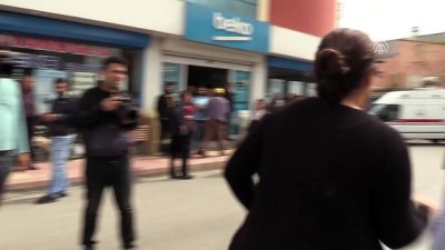 silahli kavga - Silahlı kavga: 4 yaralı - ADANA  Videosu