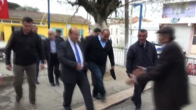 rturk -  Başkan Özakcan, Kuloğulları Mahallesi'ni ziyaret etti, vatandaşları dinledi  Videosu