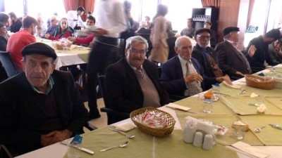 istifa -  - GAÜN’de yaşlılar doyasıya eğlendi Videosu