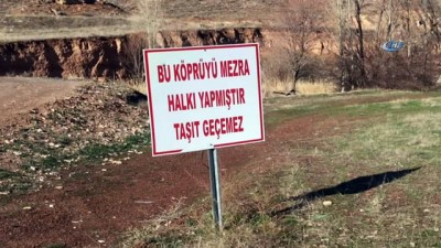 arazi araci -  Köylülere kızan sürücüler, araçlarıyla dereden geçti  Videosu