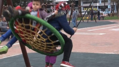 cocuk kacirma -  Samsunlu aileler çocuk parklarına güvenlik kamerası istiyor  Videosu