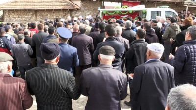 koy mezarligi - Zeytin Dalı Harekatı - Piyade Uzman Çavuş Temel'in cenazesi toprağa verildi - KÜTAHYA Videosu