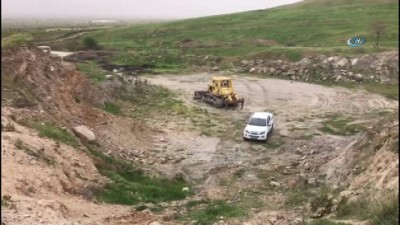  Alaşehir’de lahit parçaları bulundu
