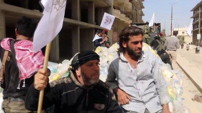 insani yardim - YPG/PKK Afrin'de vahşet sergiledi, ÖSO insanlık dersi verdi - AFRİN  Videosu