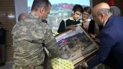  Amasya’dan gönderilen bayrak Afrin’de dalgalanıyor