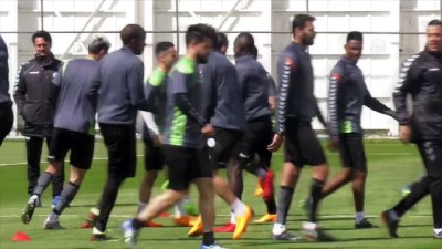 Atiker Konyaspor'da Osmanlıspor maçı hazırlıkları