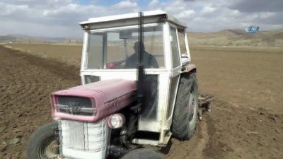 yogun mesai -  Çiftçilerin mesaisi erken başladı  Videosu