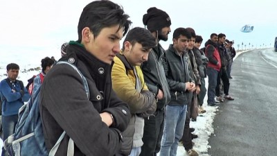 donma tehlikesi -  İnsan kaçakçılarından göçmenlere akıl almaz işkence  Videosu