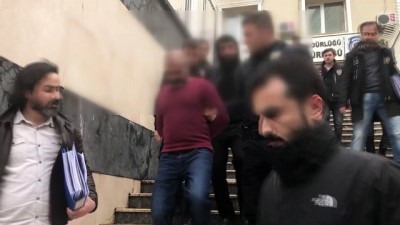 eglence merkezi - Beşiktaş'ta eğlence merkezi önündeki silahlı saldırı - İSTANBUL  Videosu