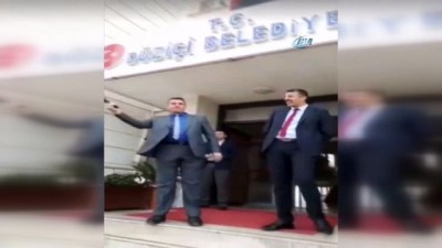 davul zurna -  Düziçi Belediyesi çalışanlarından silahlı kutlama... Dakikalarca havaya ateş ettiler  Videosu