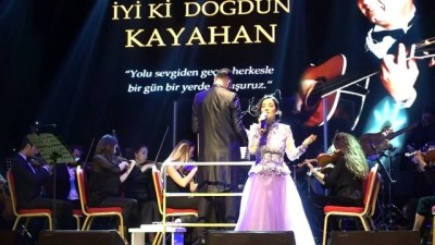 senfoni orkestrasi - 'İyi ki Doğdun Kayahan' konseri - İSTANBUL  Videosu