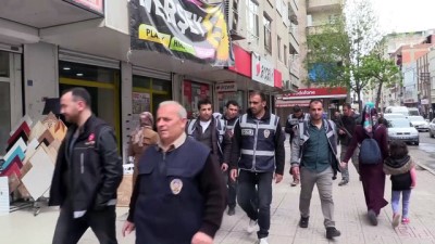 Kadınlardan polise sıcak ekmek ikramı - DİYARBAKIR