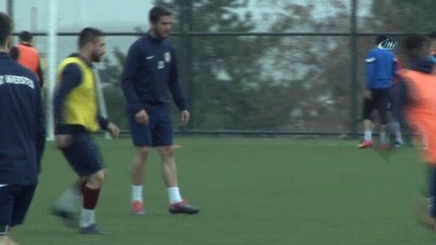 sampiyon - Kardeşler final maçında rakip oldu  Videosu