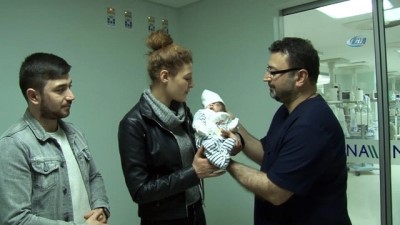 olum riski -  Prematüre bebeğe başarılı beyin ameliyatı  Videosu