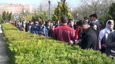 anit mezar -  İzzet Baysal ölümünün 18’inci yılında anıldı  Videosu