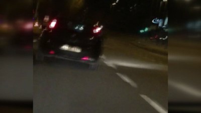 arac kamerasi -  Maltepe'de otomobil bariyerlere çarparak böyle takla attı  Videosu