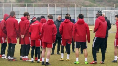 basin mensuplari - Sivasspor'un hedefi üst sıralar - SİVAS Videosu