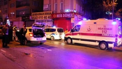 saglik ekibi -  Ehliyetsiz genç sürücü kaza yaptı: 2 yaralı  Videosu