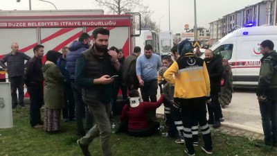 İki otomobil çarpıştı: 9 yaralı - DÜZCE