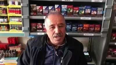 ilkokul ogrencisi -  Muhtar mahallenin erkekleriyle Kadınlar Günü için klip çekti Videosu