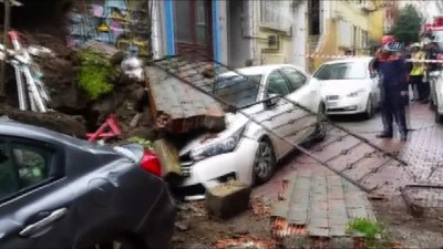 istinat duvari -  Cihangir'de istinat duvarı çöktü  Videosu