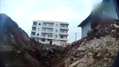keskin nisanci - Cinderes’teki çatışma anında bir PKK/PYD’li keskin nişancının ÖSO birlikleri tarafından vurulma anı da kameralara yansıdı  Videosu