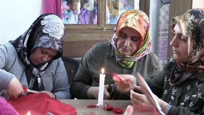 el emegi goz nuru - Kadınlardan asker annelerine ay yıldızlı broş - KİLİS  Videosu